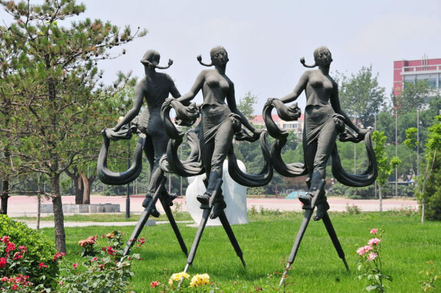 北京國(guó)際雕塑公園綠化景觀改造進(jìn)行中