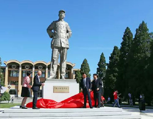 校園雕塑