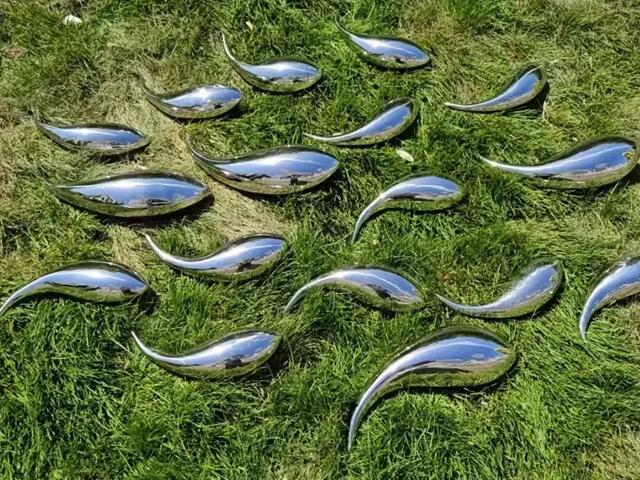 鏡面不銹鋼魚(yú)群小魚(yú)雕塑